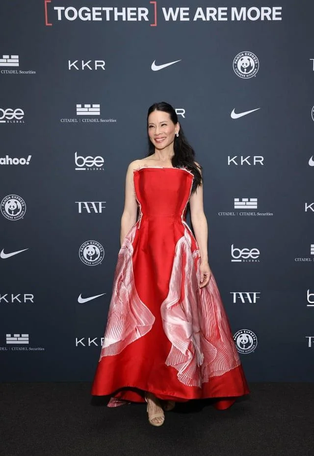 Lucy Liu, 56 picture 2 of 8