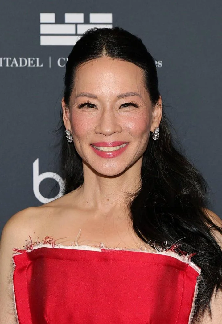 Lucy Liu, 56 picture 4 of 8