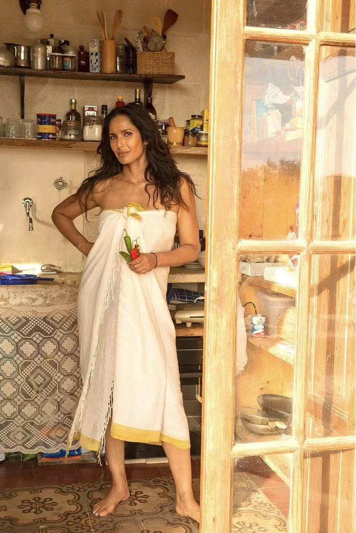 Padma Lakshmi, 53 picture 1 of 1