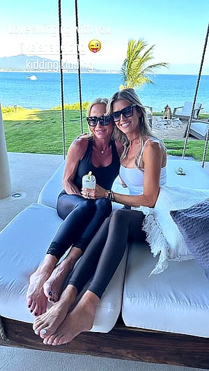 Christina Hall, 41'