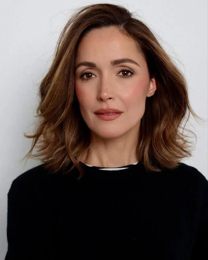 Rose Byrne, 45 picture 2 of 2