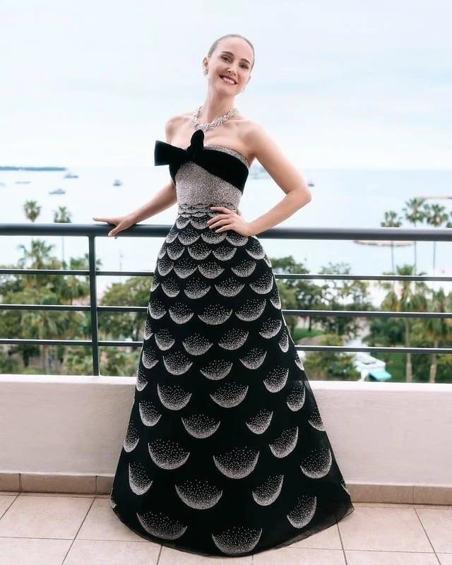 Natalie Portman, 43 picture 1 of 4