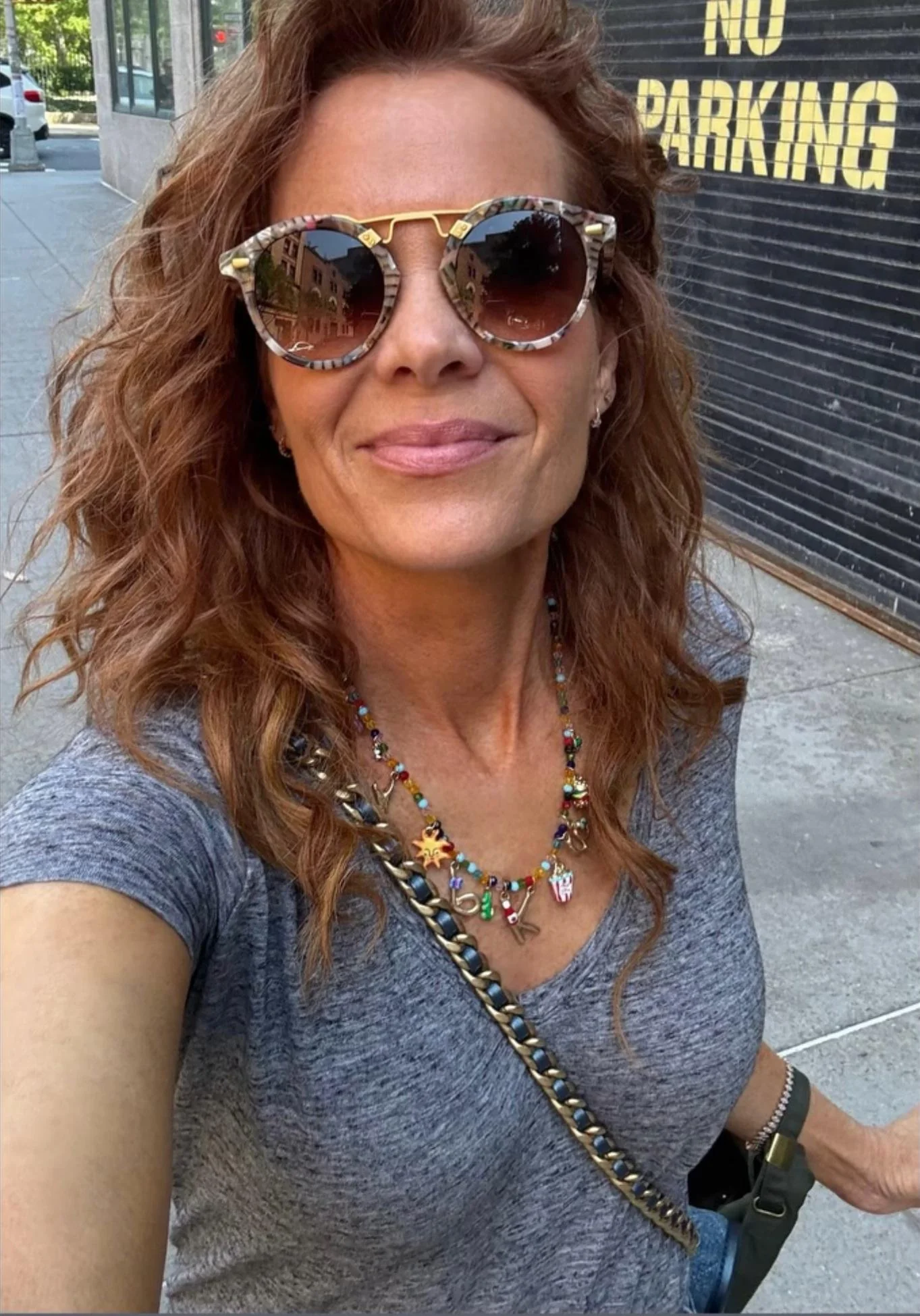 Robyn Lively, 53 picture 1 of 2