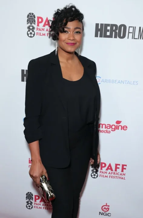 Tatyana Ali, 46 picture 1 of 2
