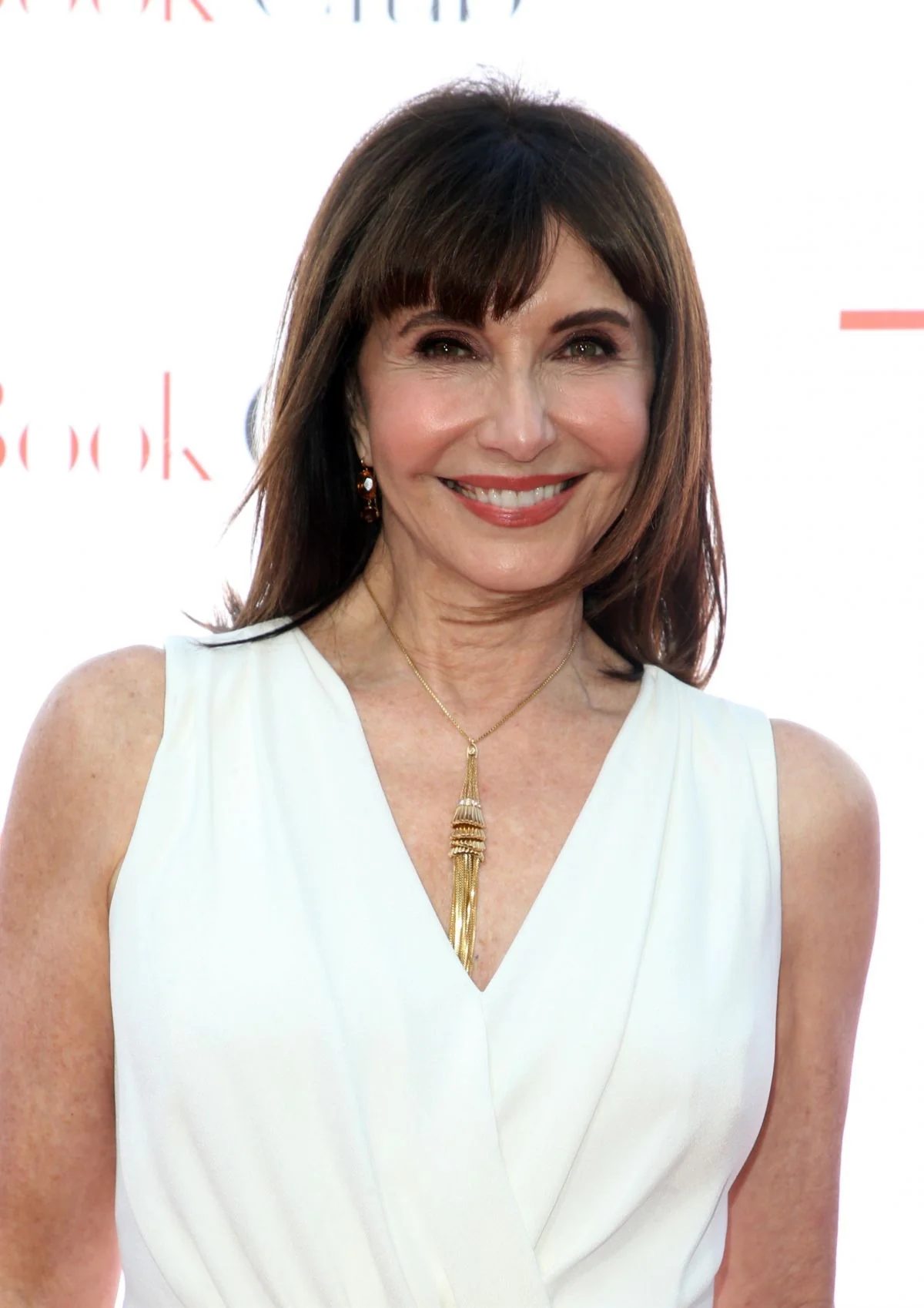 Mary Steenburgen, 65 picture 3 of 6