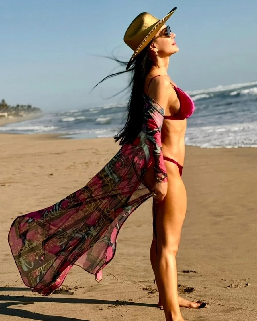 Maribel Guardía, 66 picture 4 of 4