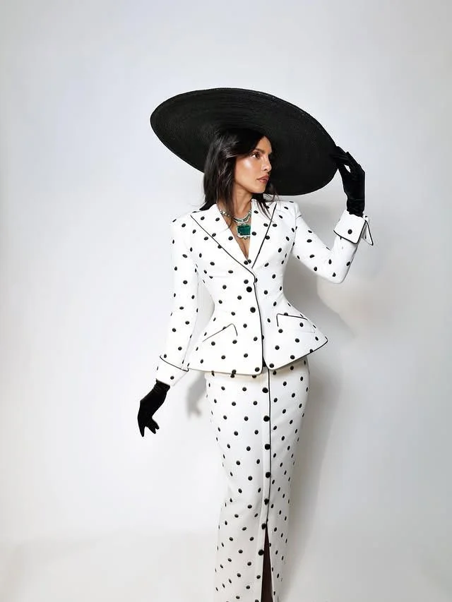 Priyanka Chopra, 42 picture 1 of 5