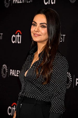 Mila Kunis, 40'