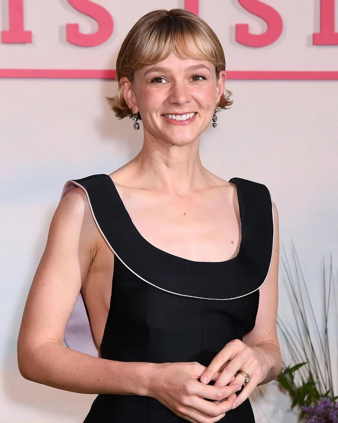 Carey Mulligan, 40 picture 1 of 10