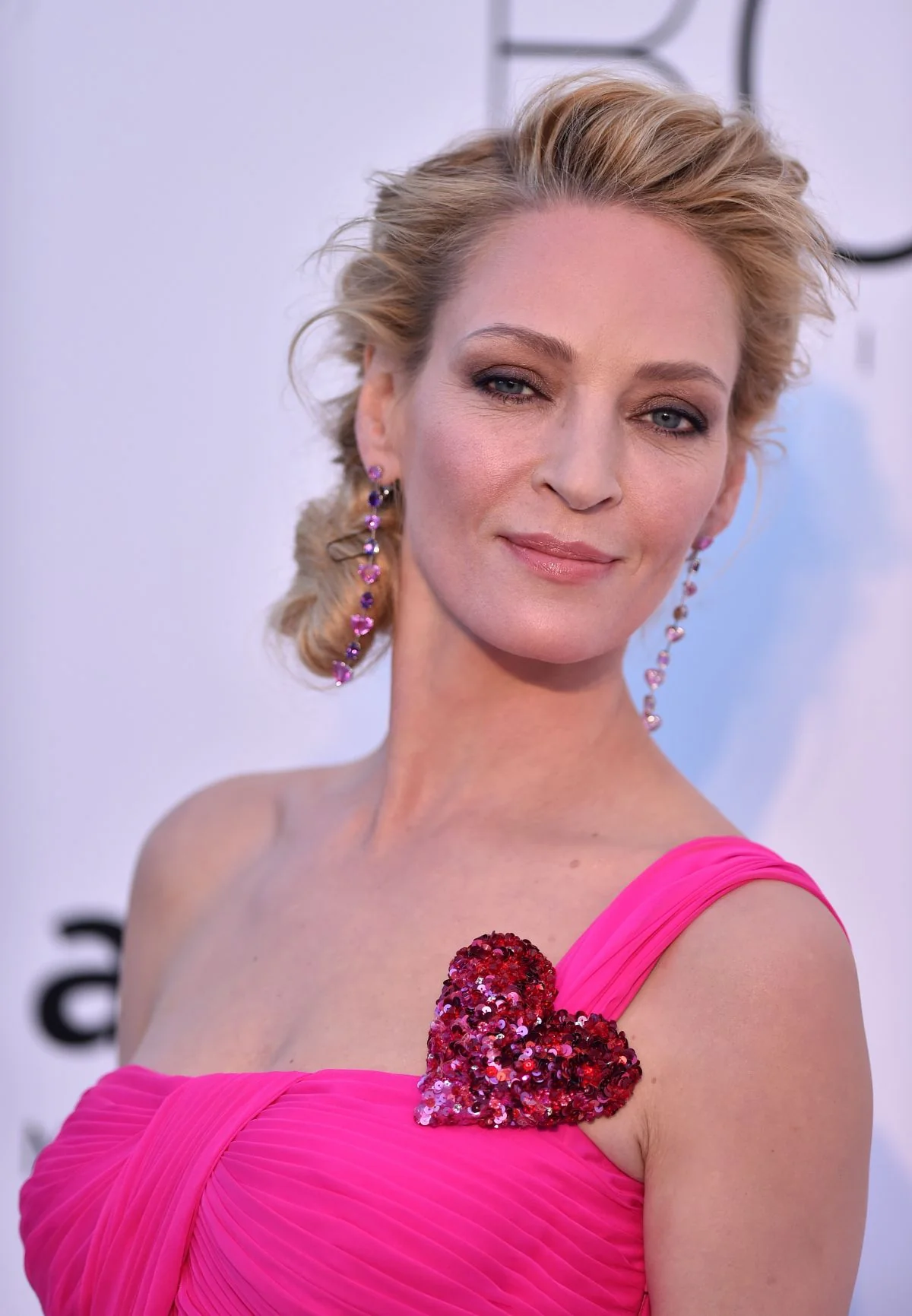 Uma Thurman, 46 picture 1 of 2