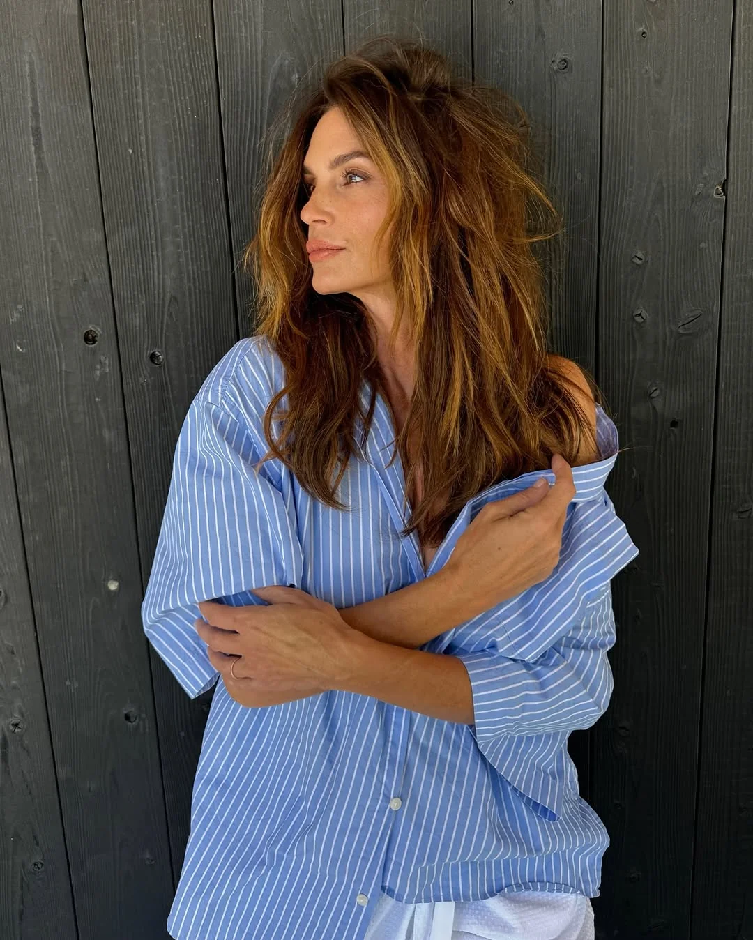 Cindy Crawford, 59 picture 1 of 2