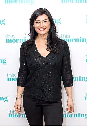Natalie J Robb, 42'