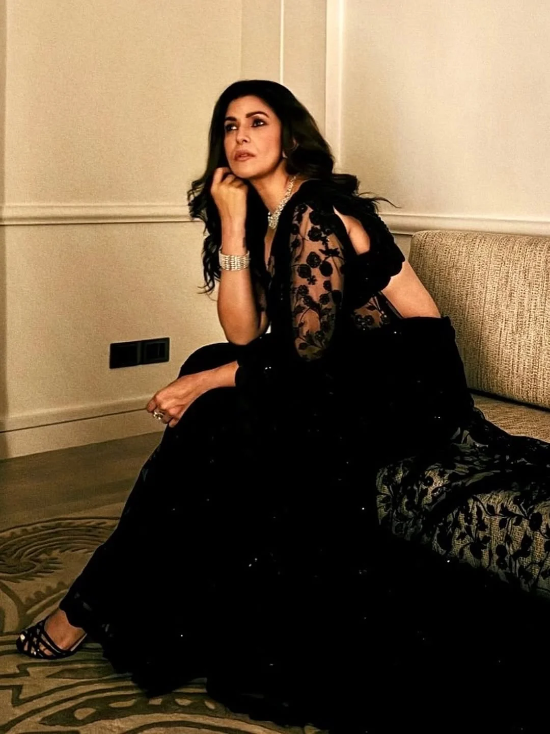 NImrat Kaur, 43 picture 2 of 10