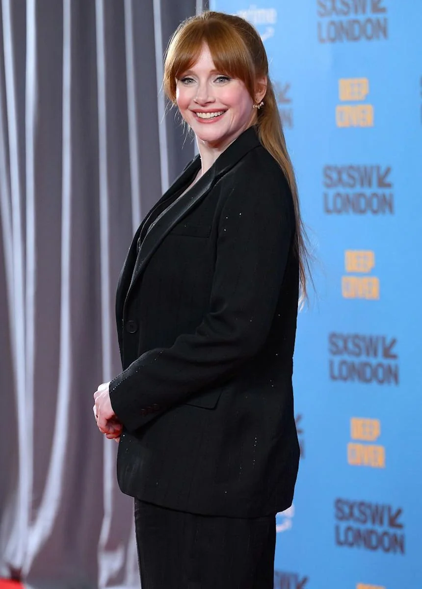 Bryce Dallas Howard, 44 picture 1 of 1