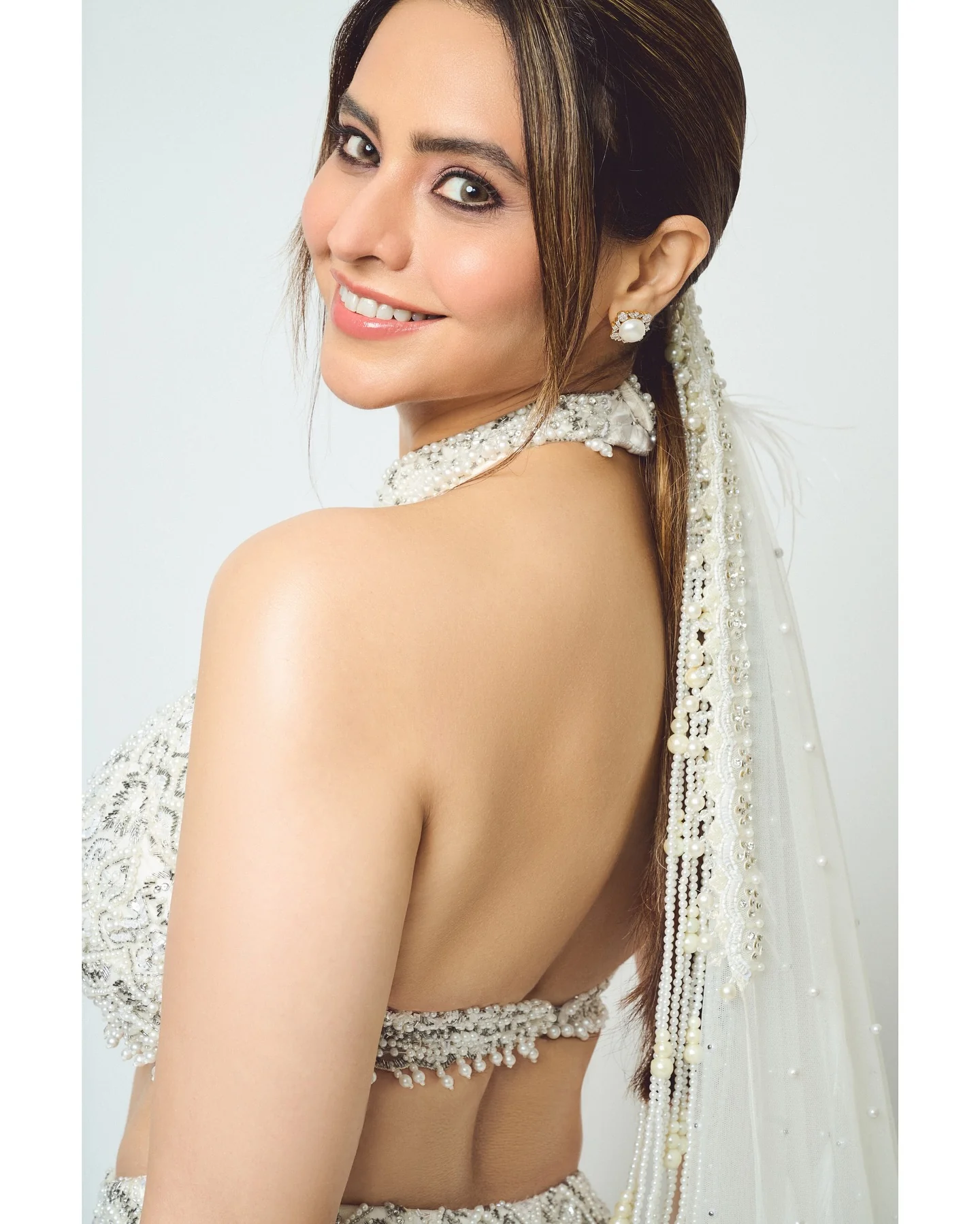 Aamna Sharif, 42 picture 1 of 8