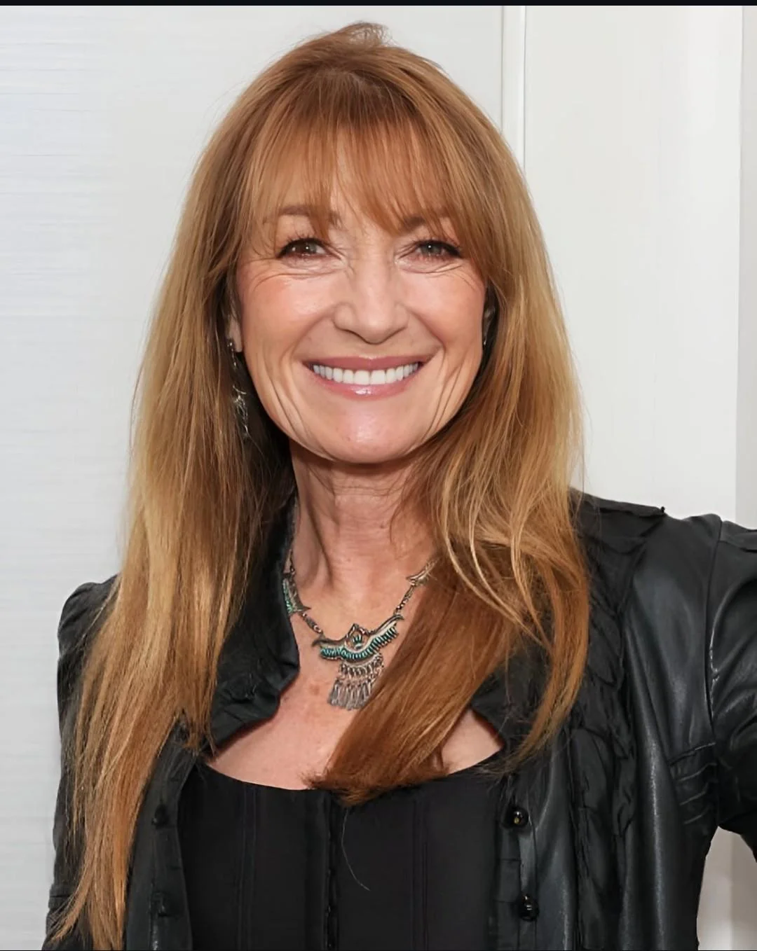 Jane Seymour, 74 picture 3 of 4