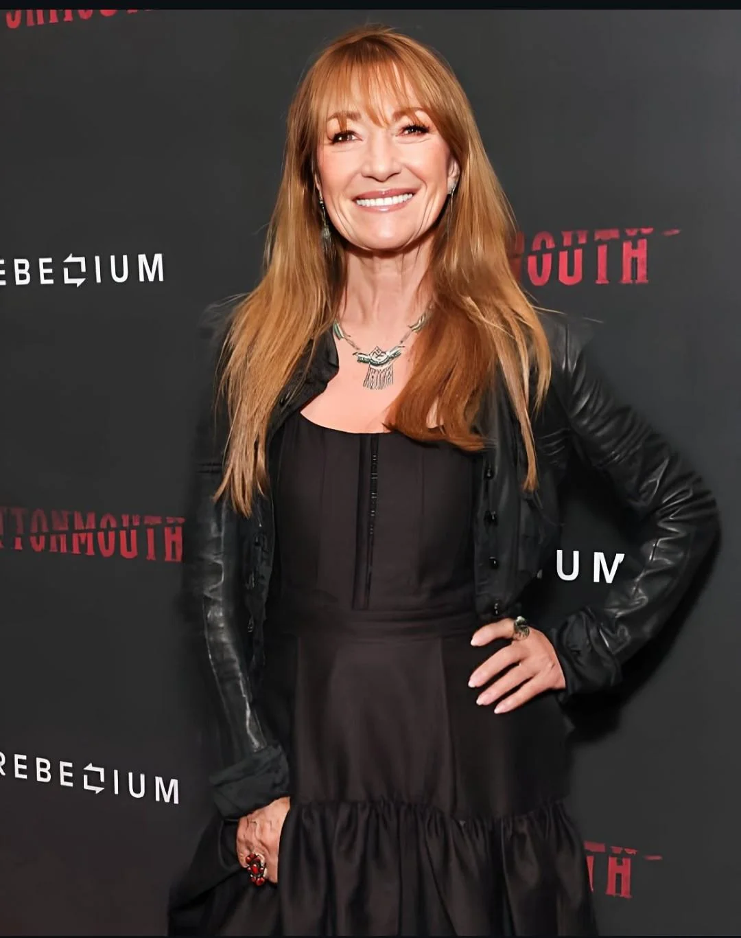 Jane Seymour, 74 picture 4 of 4