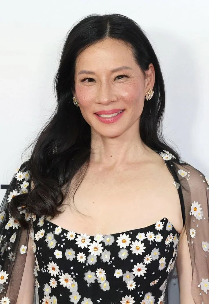 Lucy Liu, 56 picture 5 of 6
