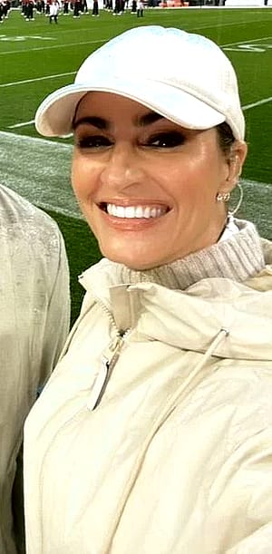 Erin Andrews, 46'