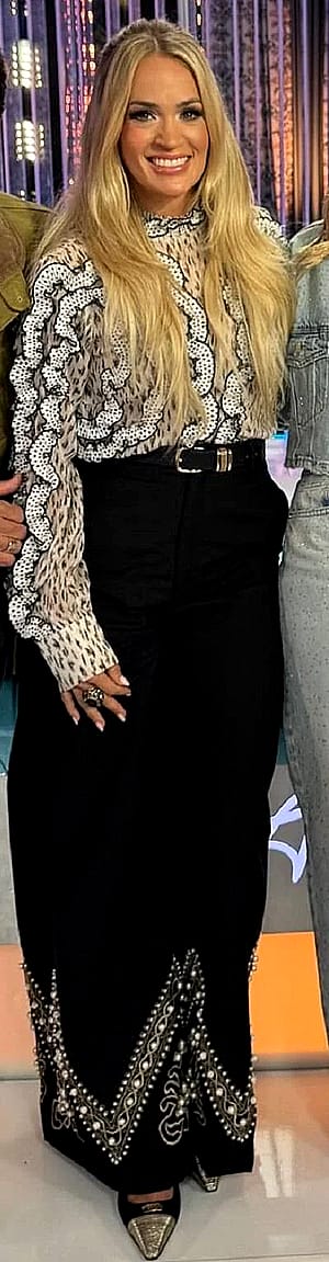 Carrie Underwood, 41'