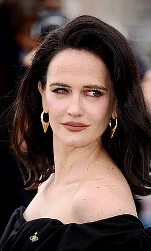 Eva Green, 44'