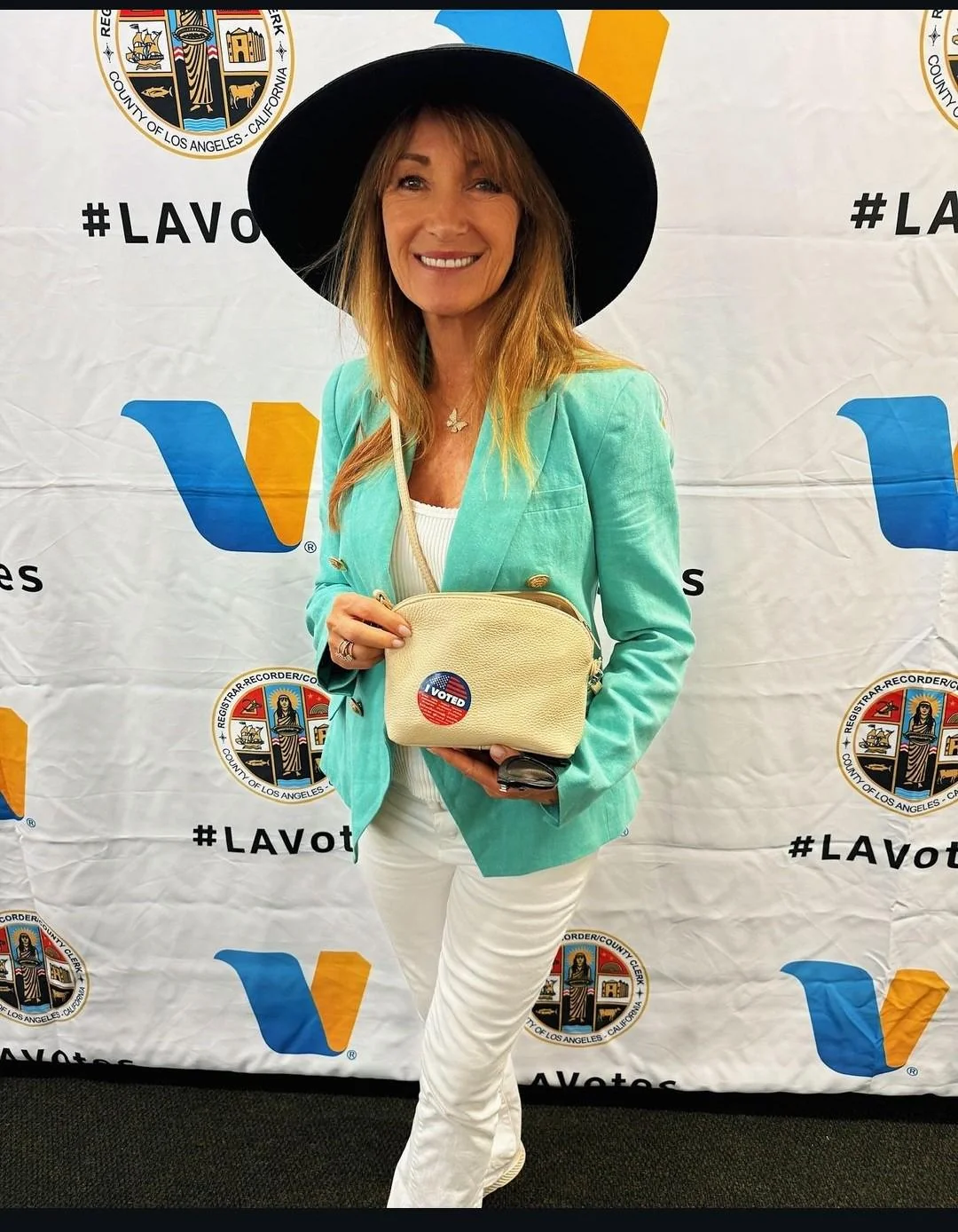 Jane Seymour, 73 picture 1 of 1