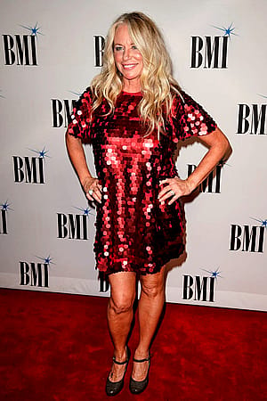 Deana Carter, 59'