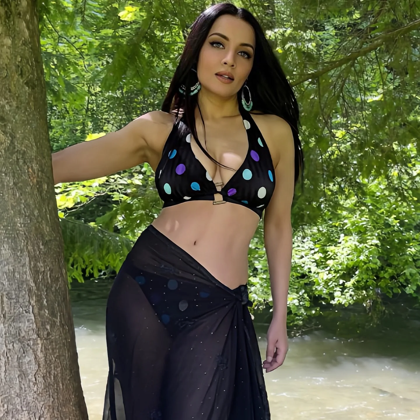 Celina Jaitley, 43 picture 5 of 6