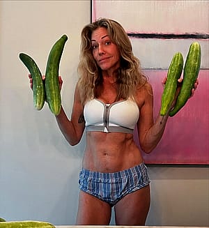 Tricia Helfer, 51'