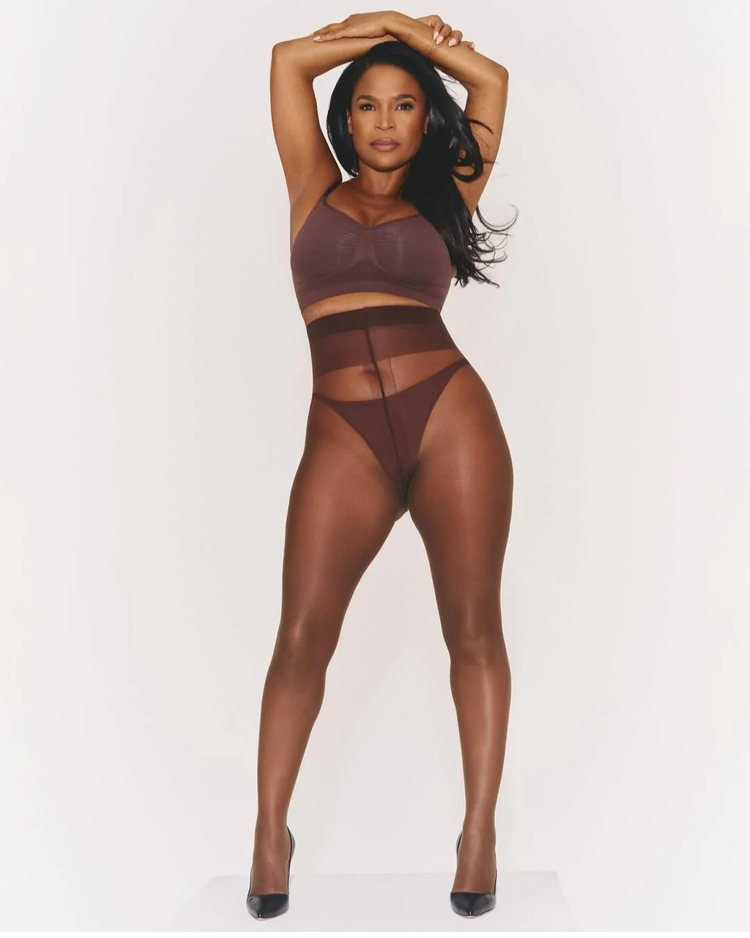 Nia Long, 55 picture 1 of 1