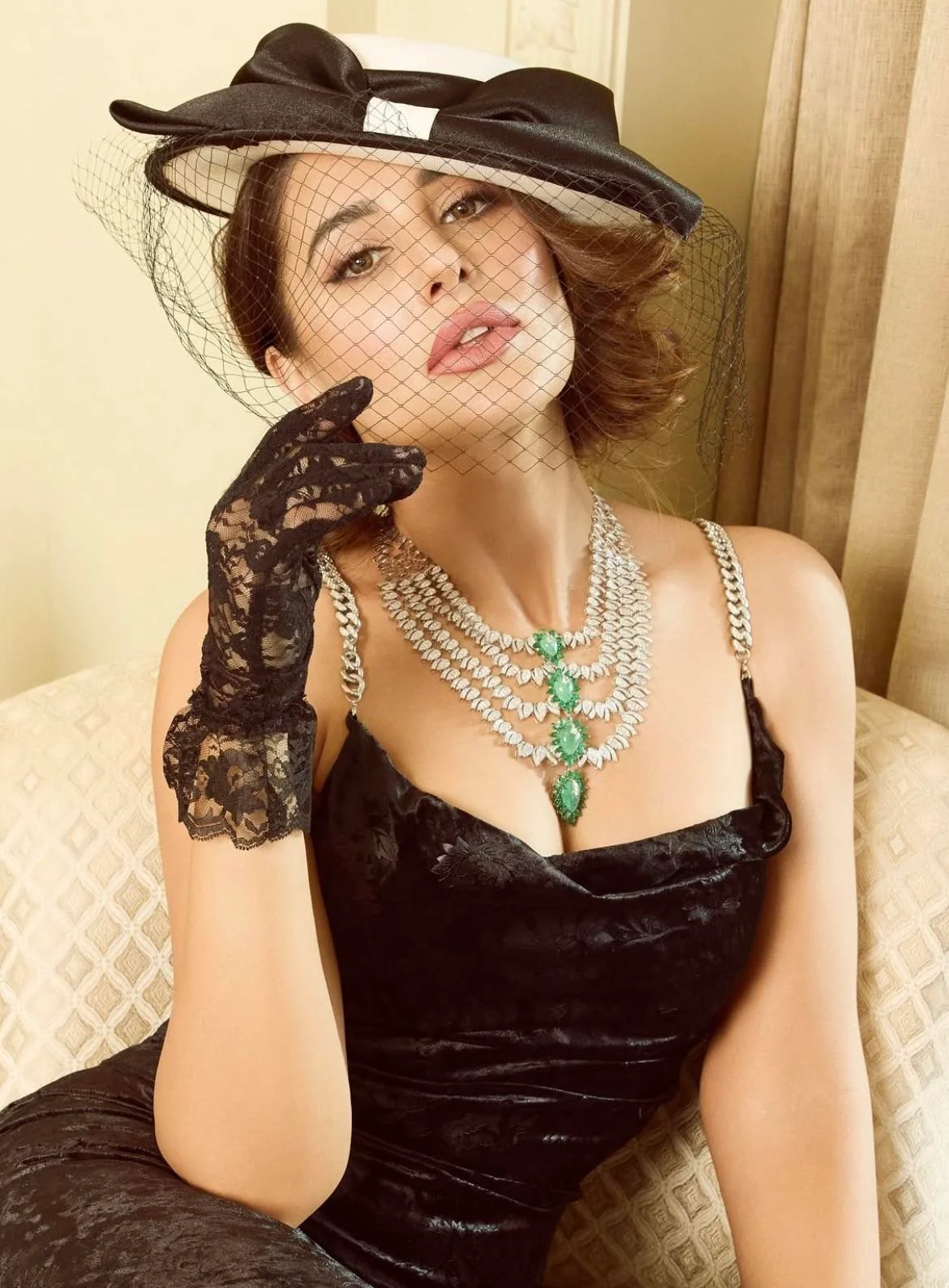 Nargis Fakhri, 45 picture 1 of 2