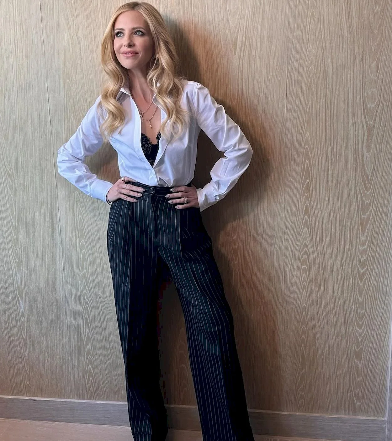 Sarah Michelle Gellar, 48 picture 1 of 3