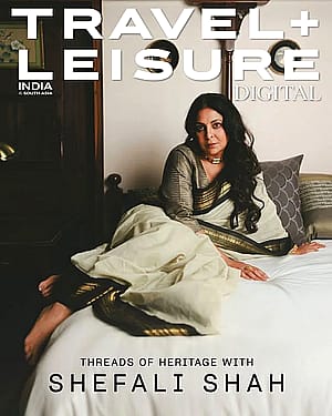 Shefali Shah, 52'