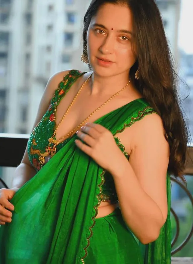 Sanjeeda Sheikh, 40 picture 1 of 1