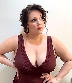 Alison Tolman, 43'