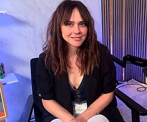 Fiona Dourif, 43'