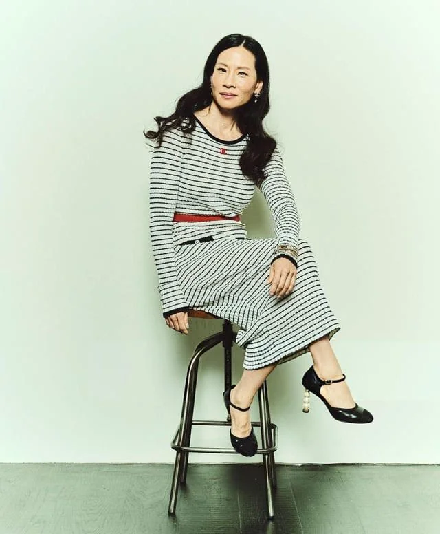Lucy Liu, 56 picture 2 of 4