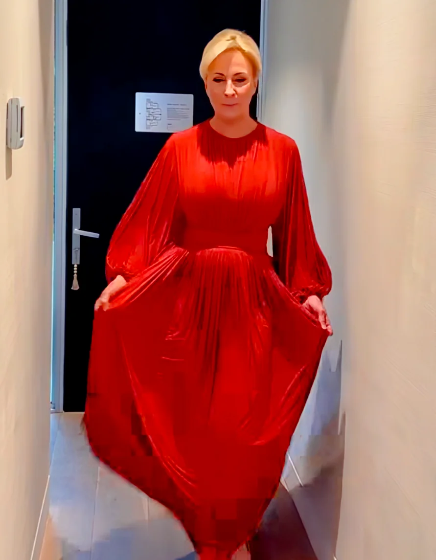 Mika Brzezinski, 58 picture 1 of 3