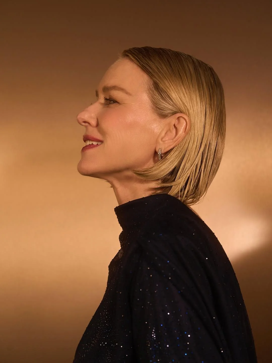 Naomi Watts, 56 picture 2 of 7