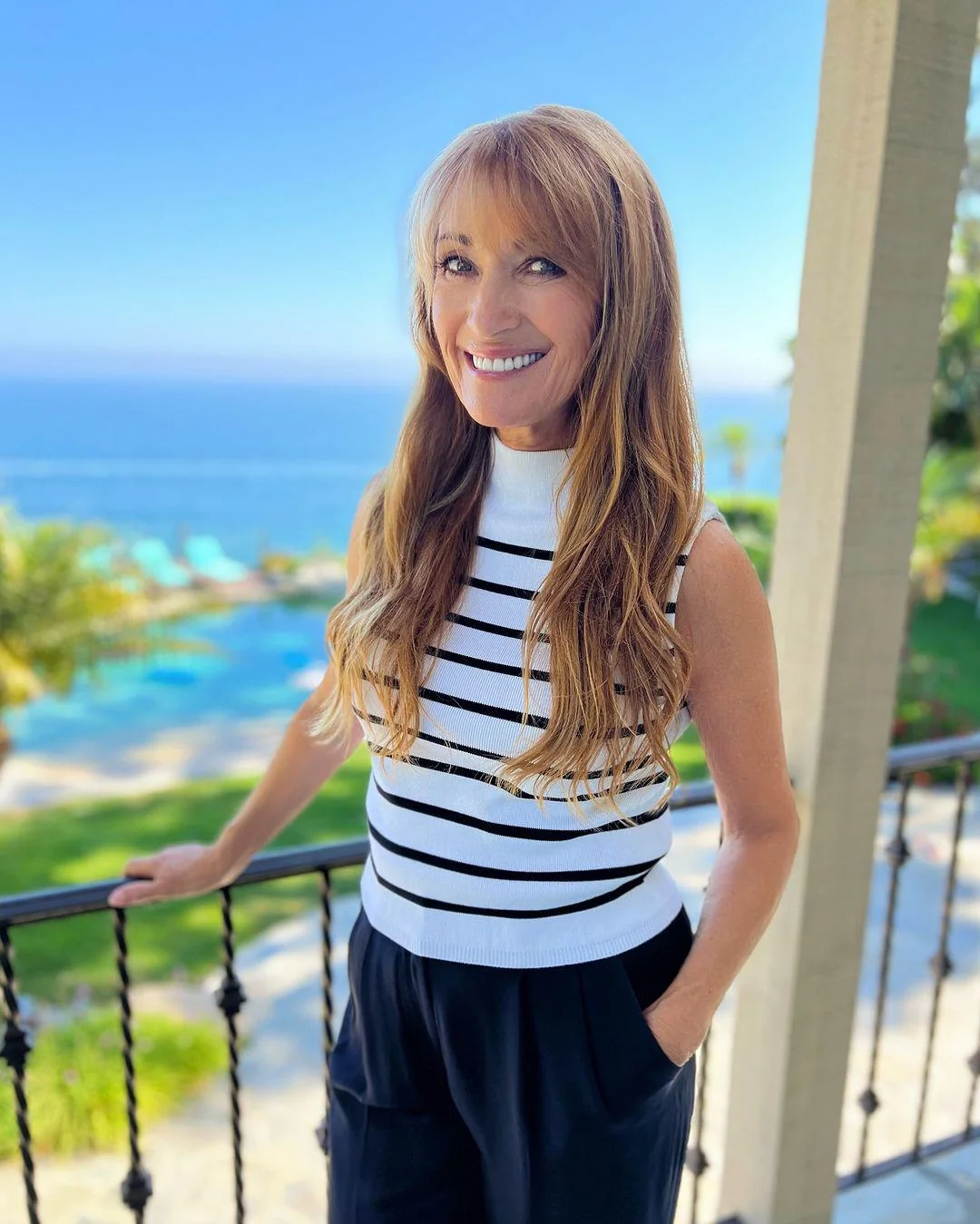 Jane Seymour, 73 picture 1 of 1