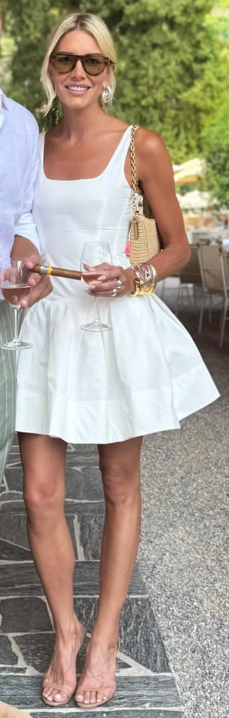 Charissa Thompson, 43 picture 1 of 1