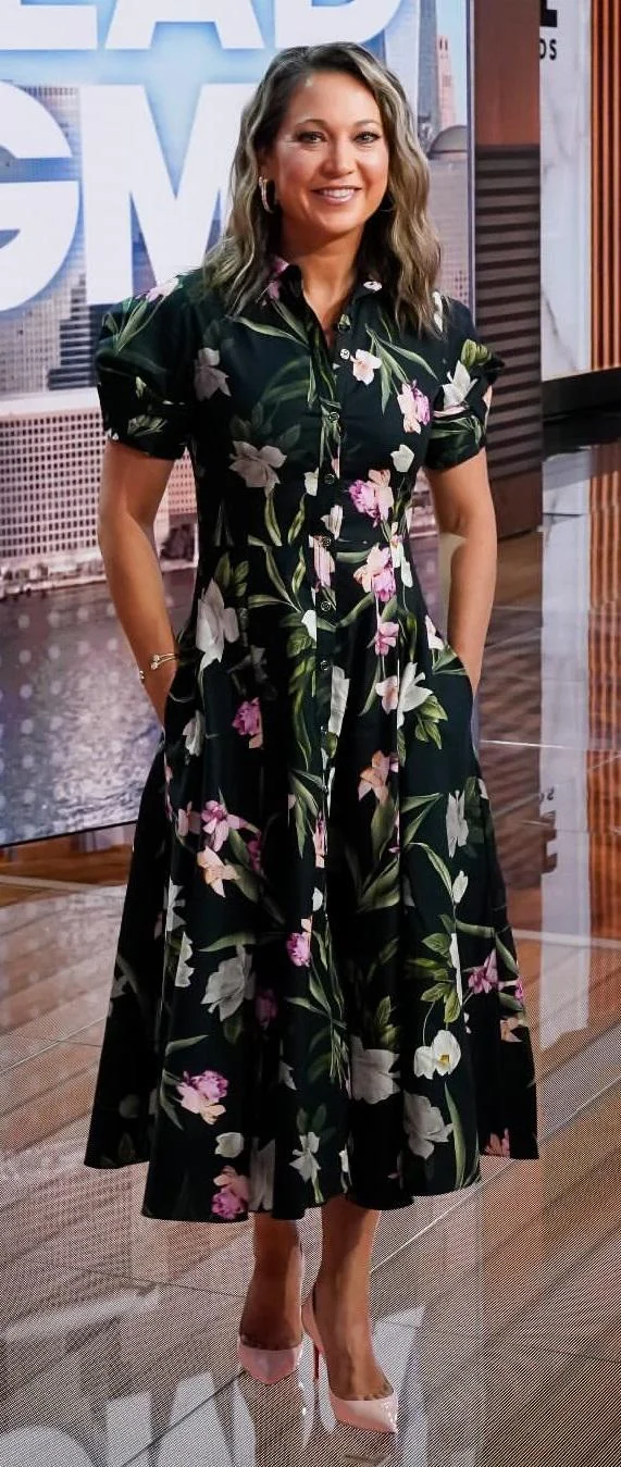 Ginger Zee, 44 picture 1 of 1