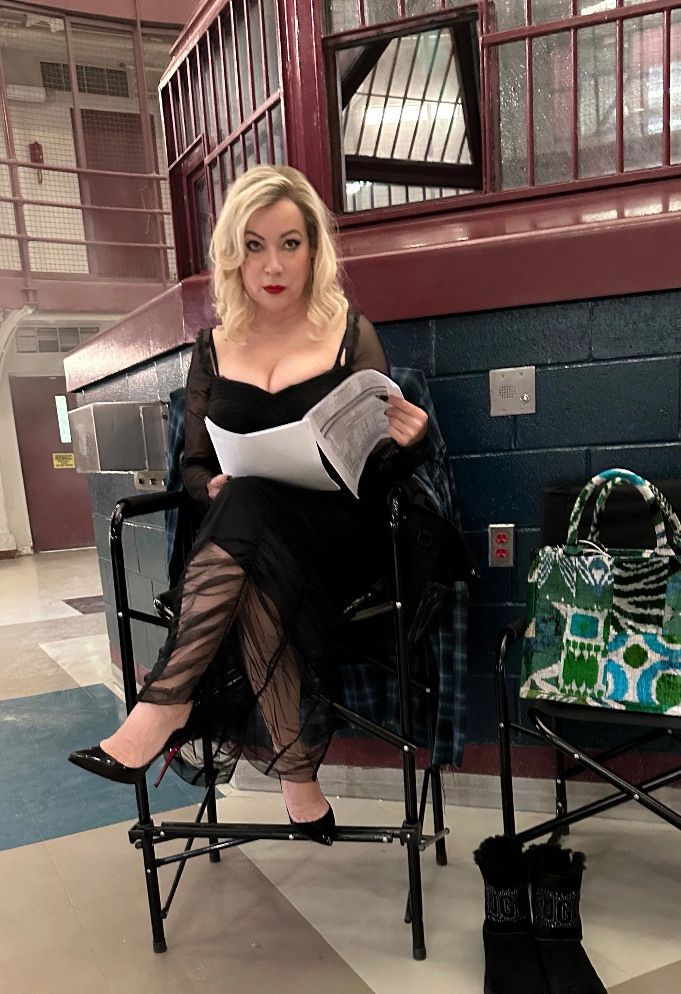 Jennifer Tilly, 66 picture 1 of 2