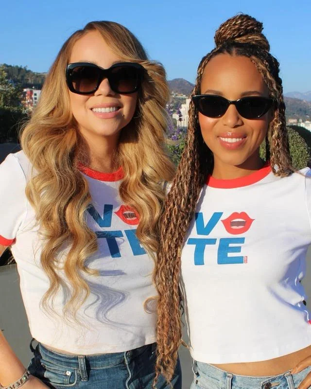 Mariah Carey, 55, and Kerry Washington, 47 picture 3 of 3