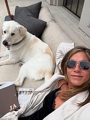 Jennifer Aniston, 56'