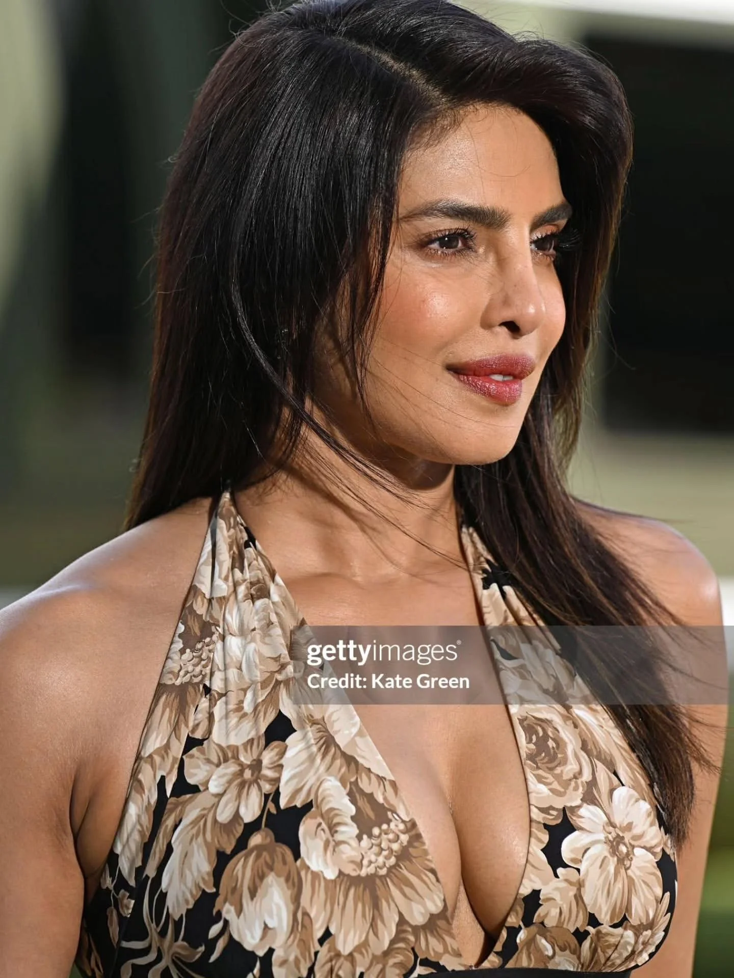 Priyanka Chopra, 42 picture 4 of 4