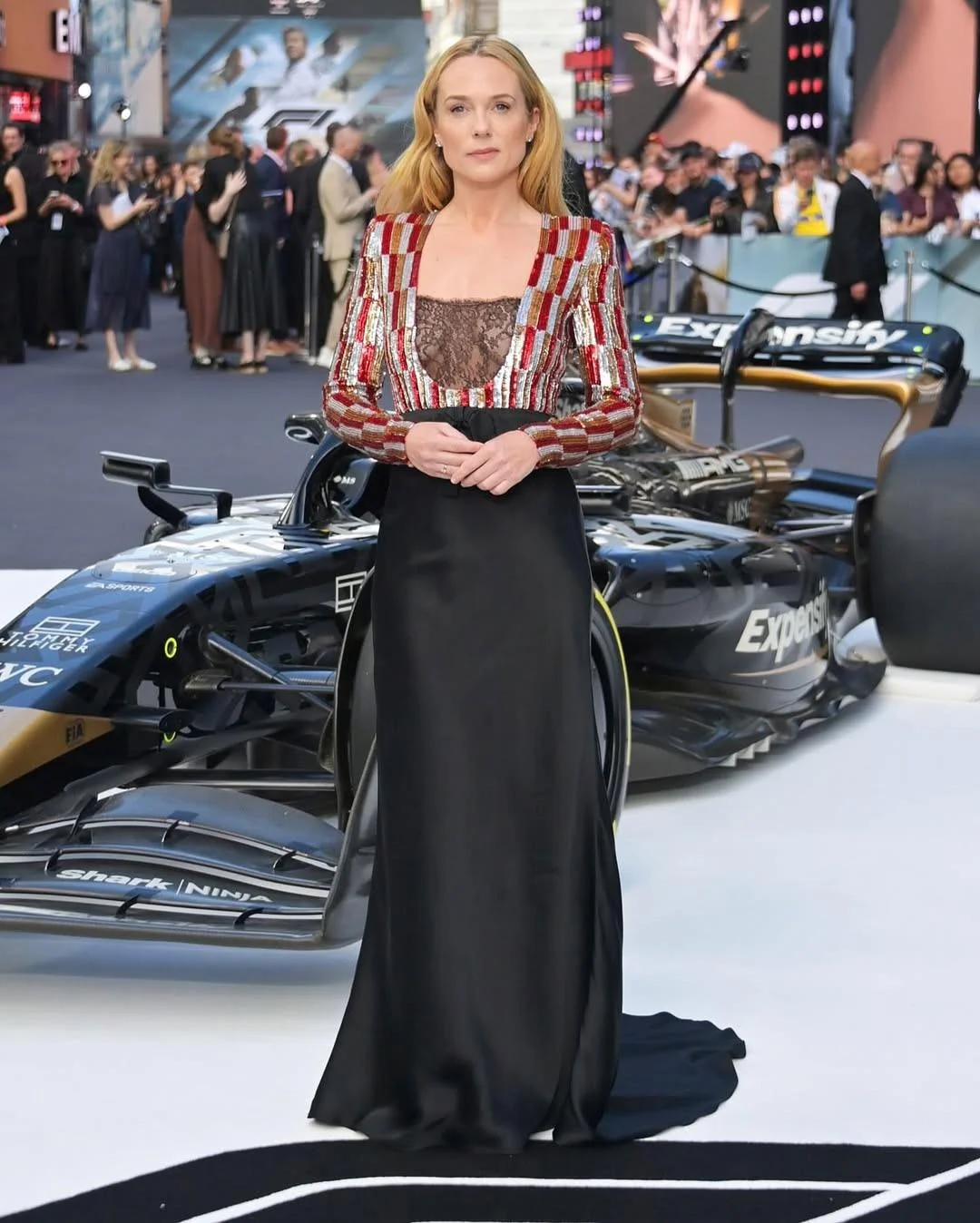 Kerry Condon, 42 picture 2 of 4