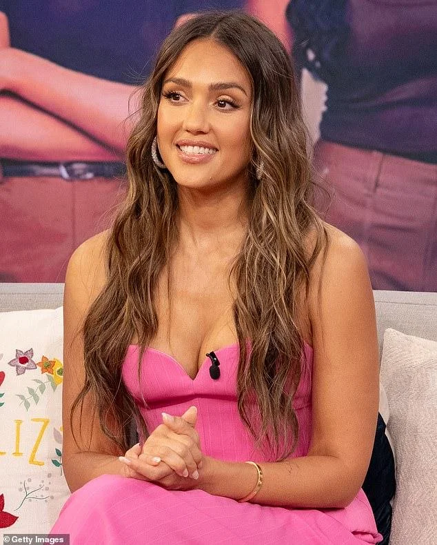 Jessica Alba, 43 looking lovely wearing a beautiful pink Outfit picture 4 of 4