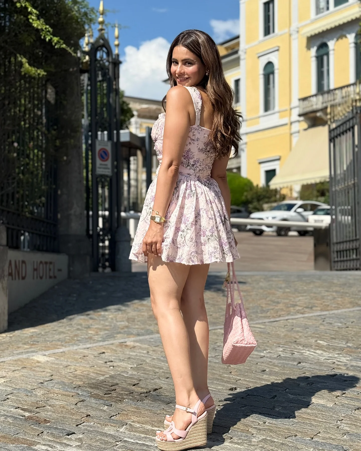 Aamna Sharif, 42 picture 9 of 9