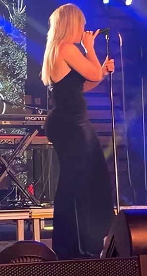 Natasha Bedingfield, 43'